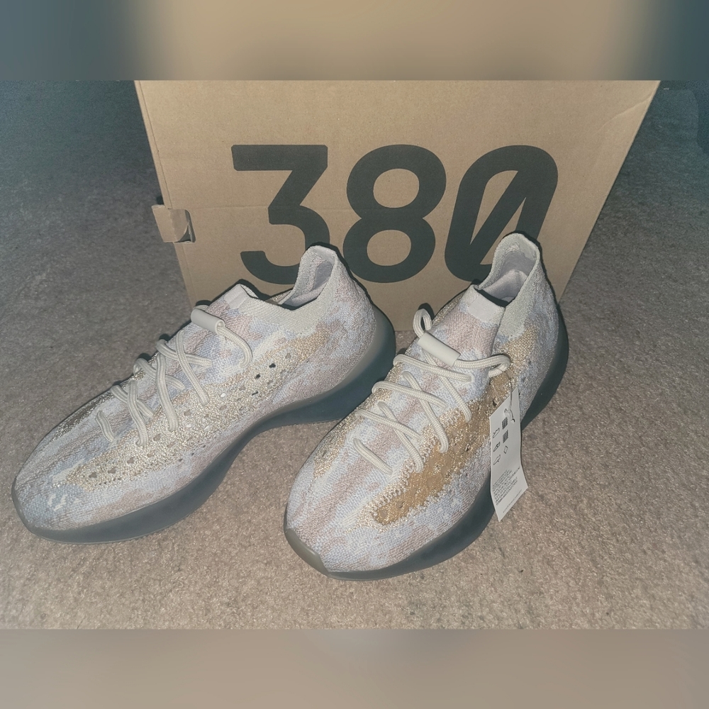 Adidas Yeezy 380 Sneaker